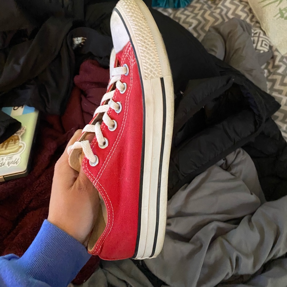 Red converse